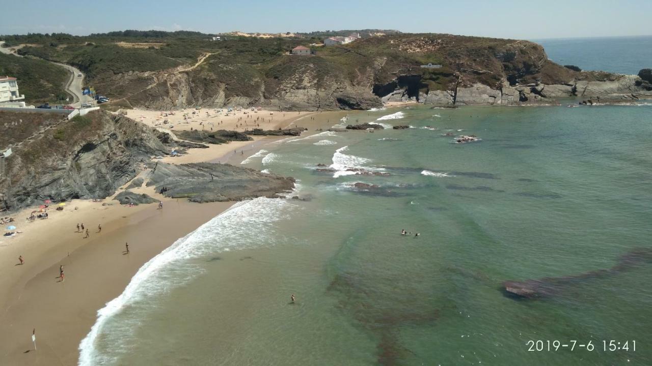 O Monte Da Estrada ξενώνας Zambujeira do Mar Εξωτερικό φωτογραφία